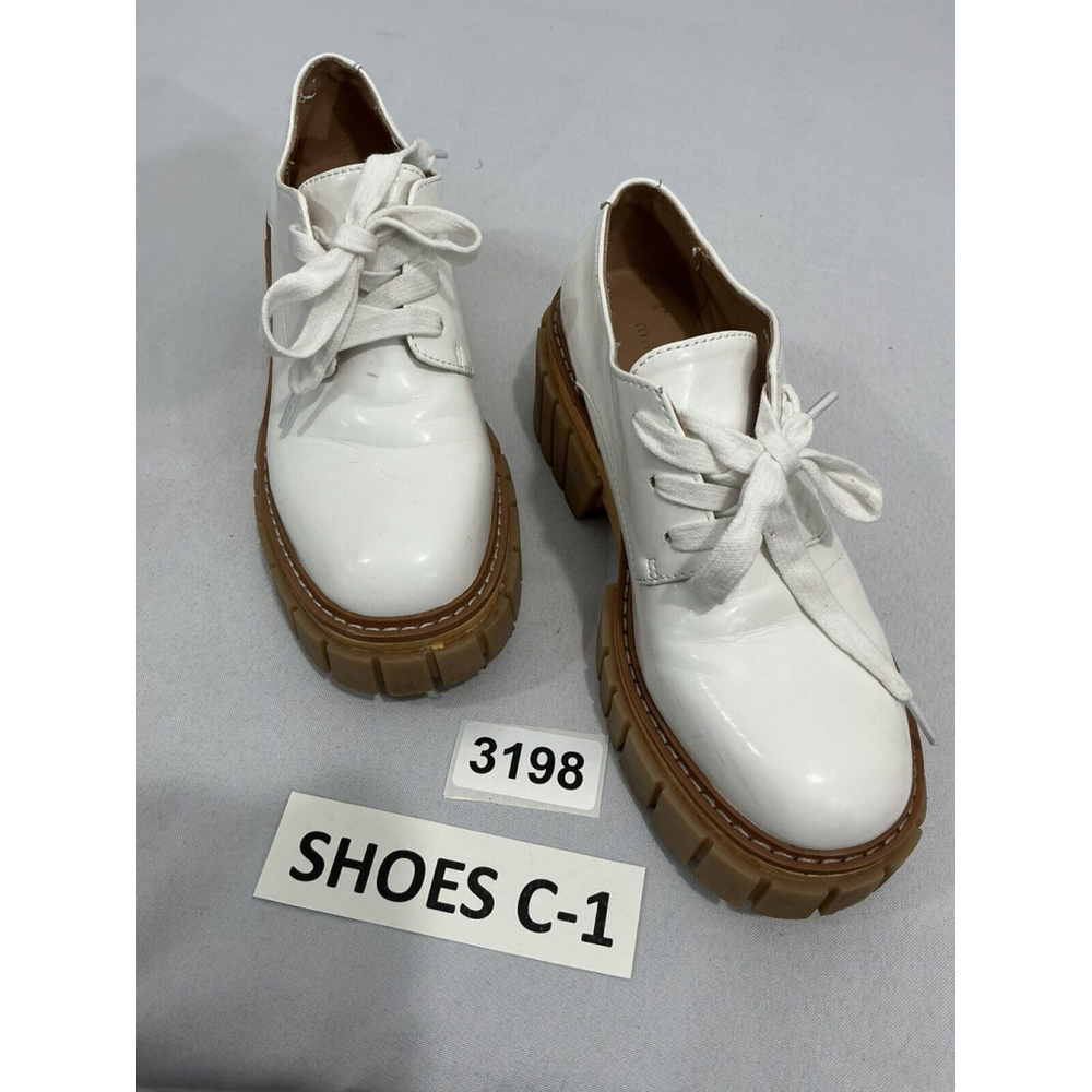Womans Madden Girl Phoennix Size 6m White Lace Up Platform Chunky Heel Shoes